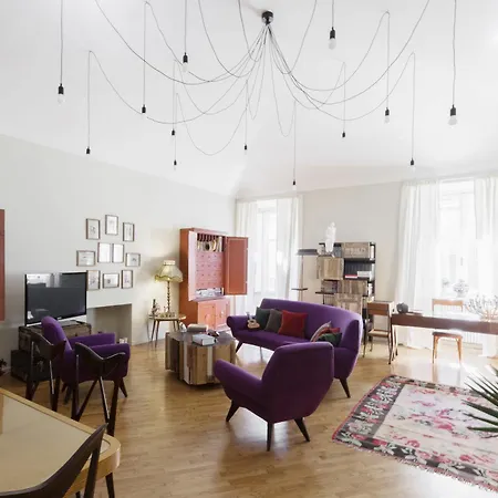 Palazzo Chiablese Bed and Breakfast